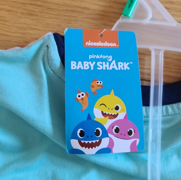 Nickelodeon Pinkfong Baby Shark PJ Set 5T - Picture 8 of 9